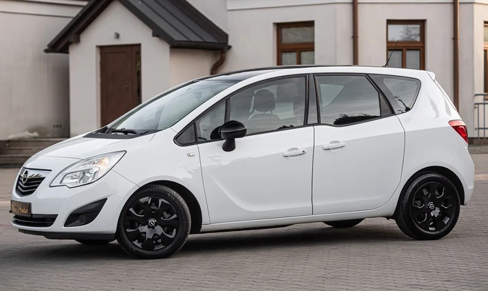 Opel Meriva cena 22900 przebieg: 188123, rok produkcji 2012 z Stargard małe 407